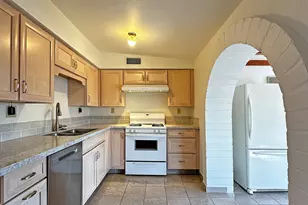4917 E 23rd St, Tucson, AZ 85711 - Photo 10