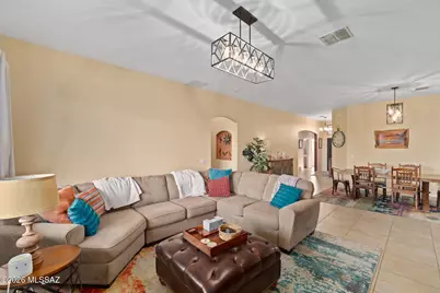 12304 N Lost Shadow Court, Marana, AZ 85658 - Photo 8