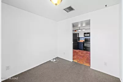 2015 W Brittain Drive, Tucson, AZ 85705 - Photo 16