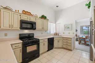 64229 E Chippewa Ct, Tucson, AZ 85739 - Photo 4