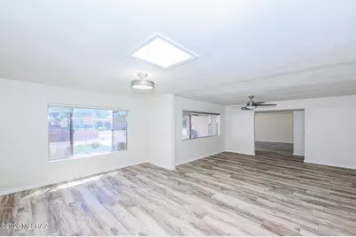 2406 N Shade Tree Circle, Tucson, AZ 85715 - Photo 20