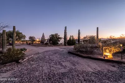 13045 N Trico Road, Marana, AZ 85653 - Photo 12