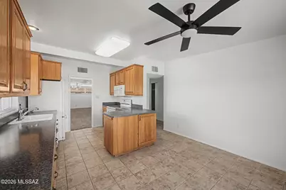 3302 W Calle Fresa, Tucson, AZ 85741 - Photo 12
