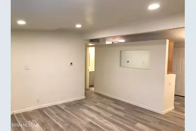 4910 E 25th Street, Tucson, AZ 85711 - Photo 8
