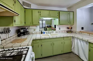 2602 E Sylvia St, Tucson, AZ 85716 - Photo 6