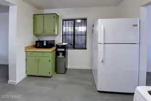 2602 E Sylvia St, Tucson, AZ 85716 - Photo 10