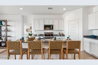 9756 N Heavenly Bamboo Drive, Marana, AZ 85653 - Photo 4