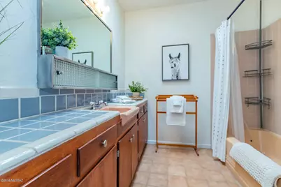 2121 N Country Club Road #9, Tucson, AZ 85716 - Photo 4