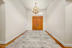 2010 N Forty Niner Dr, Tucson, AZ 85749 - Photo 2