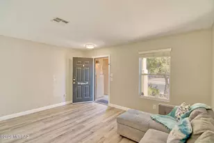 9339 N June Bug Dr, Tucson, AZ 85742 - Photo 8