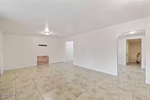 1301 W Kleindale Rd, Tucson, AZ 85705 - Photo 2