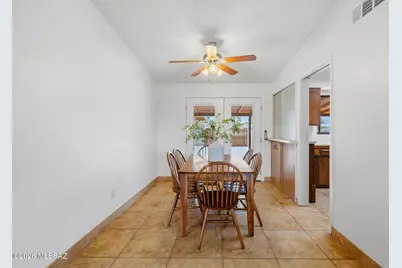1736 W Calle Tranquila, Tucson, AZ 85745 - Photo 10