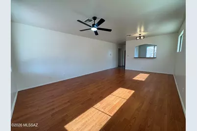 339 E Calle Garbillo, Green Valley, AZ 85614 - Photo 2