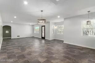 225 W 1st St, Tucson, AZ 85705 - Photo 8