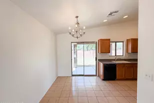 1067 E Lyle Canyon Dr, Sahuarita, AZ 85629 - Photo 8