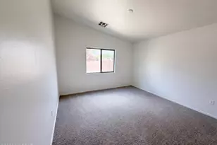 1067 E Lyle Canyon Dr, Sahuarita, AZ 85629 - Photo 4