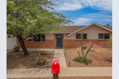 7449 E 18th Street, Tucson, AZ 85710 - Photo 4