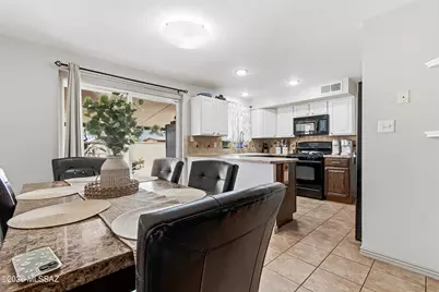 7449 E 18th Street, Tucson, AZ 85710 - Photo 12
