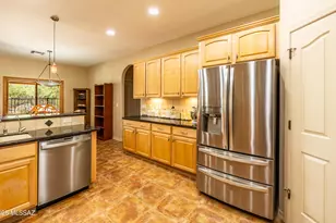 241 N Slate Dr, Vail, AZ 85641 - Photo 14
