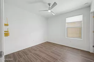 8675 E Seabury Ct, Tucson, AZ 85710 - Photo 14