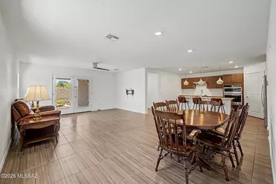 8675 E Seabury Court, Tucson, AZ 85710 - Photo 10