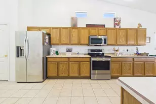 6827 S Star Ridge Pl, Tucson, AZ 85757 - Photo 10