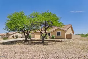 6827 S Star Ridge Pl, Tucson, AZ 85757 - Photo 2