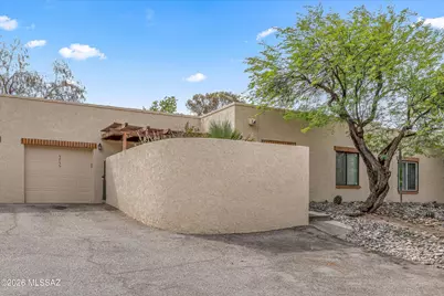 5755 N Camino Esplendora, Tucson, AZ 85718 - Photo 2
