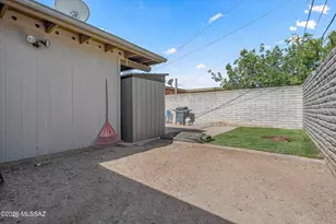 1824 W Caravelle Rd, Tucson, AZ 85713 - Photo 24