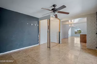 1824 W Caravelle Road, Tucson, AZ 85713 - Photo 16