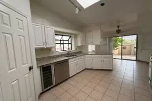 4160 E Aquarius Dr, Tucson, AZ 85718 - Photo 6