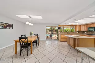 8540 E Bellevue Pl, Tucson, AZ 85715 - Photo 6