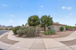 9405 N Sombrero Canyon Dr, Tucson, AZ 85743 - Photo 34