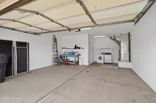 9405 N Sombrero Canyon Dr, Tucson, AZ 85743 - Photo 32