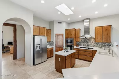 10148 N Wild Creek Drive, Oro Valley, AZ 85742 - Photo 20