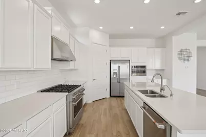 5169 W Glenstone Court, Oro Valley, AZ 85742 - Photo 12