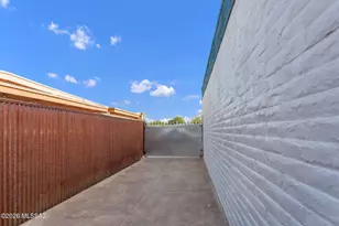 7739 E Locust St, Tucson, AZ 85730 - Photo 28