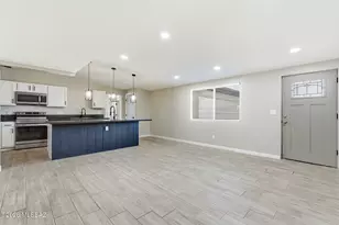 9240 E Dolores St, Tucson, AZ 85730 - Photo 16