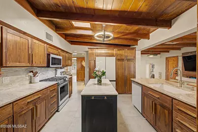 5865 N Escondido Lane, Tucson, AZ 85704 - Photo 14