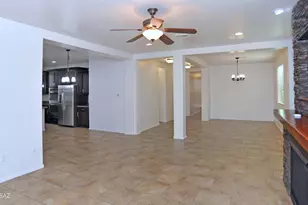 12111 N Golden Mirror Dr, Marana, AZ 85658 - Photo 16