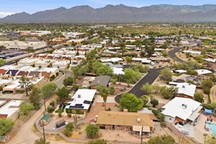 248 S Placita Aldaco, Tucson, AZ 85710 - Photo 8