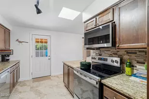 6825 E Calle Marte, Tucson, AZ 85710 - Photo 10