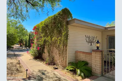9431 E Walnut Tree Circle, Tucson, AZ 85749 - Photo 6