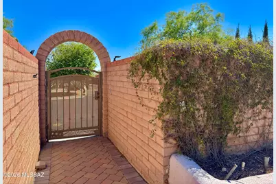 9431 E Walnut Tree Circle, Tucson, AZ 85749 - Photo 30