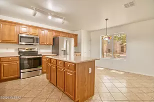535 E Sterling Canyon Dr, Vail, AZ 85641 - Photo 10