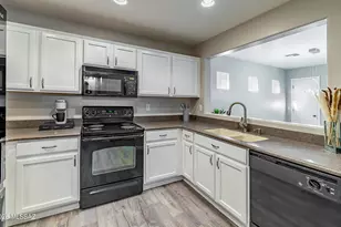 5996 S Sweet Birch Ln, Tucson, AZ 85747 - Photo 14