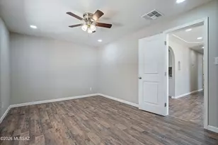 5618 E 31st St, Tucson, AZ 85711 - Photo 10