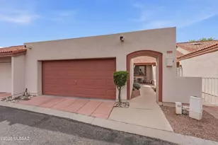 8732 N Arnold Palmer Dr, Tucson, AZ 85742 - Photo 2