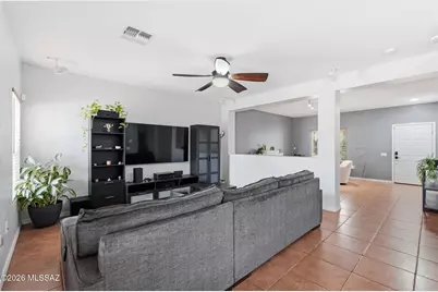 887 W Vuelta Granadina, Sahuarita, AZ 85629 - Photo 10