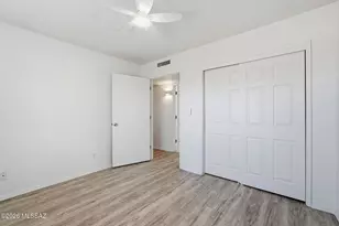 136 W Elvira Rd, Tucson, AZ 85756 - Photo 18